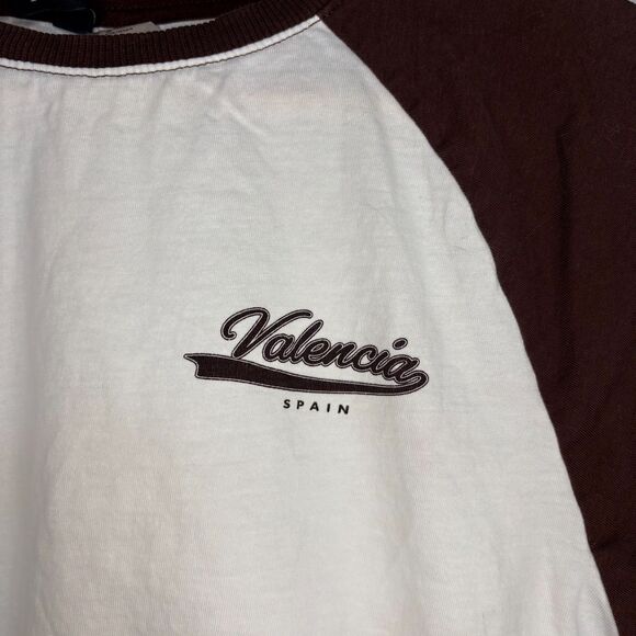 H&M Baby Tee Valencia Spain Brown and White size Large - Picture 3 of 5